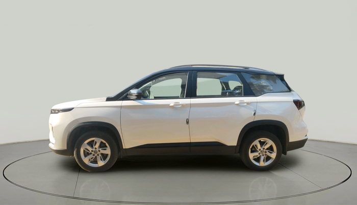 2022 MG HECTOR PLUS SUPER 1.5 PETROL TURBO HYBRID MT 7-STR, Petrol, Manual, 22,219 km, exterior