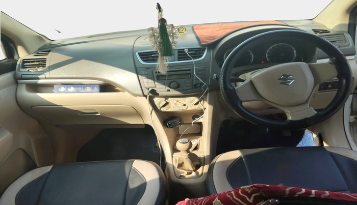 2014 Maruti Ertiga VDI, Diesel, Manual, 1,24,499 km, interior