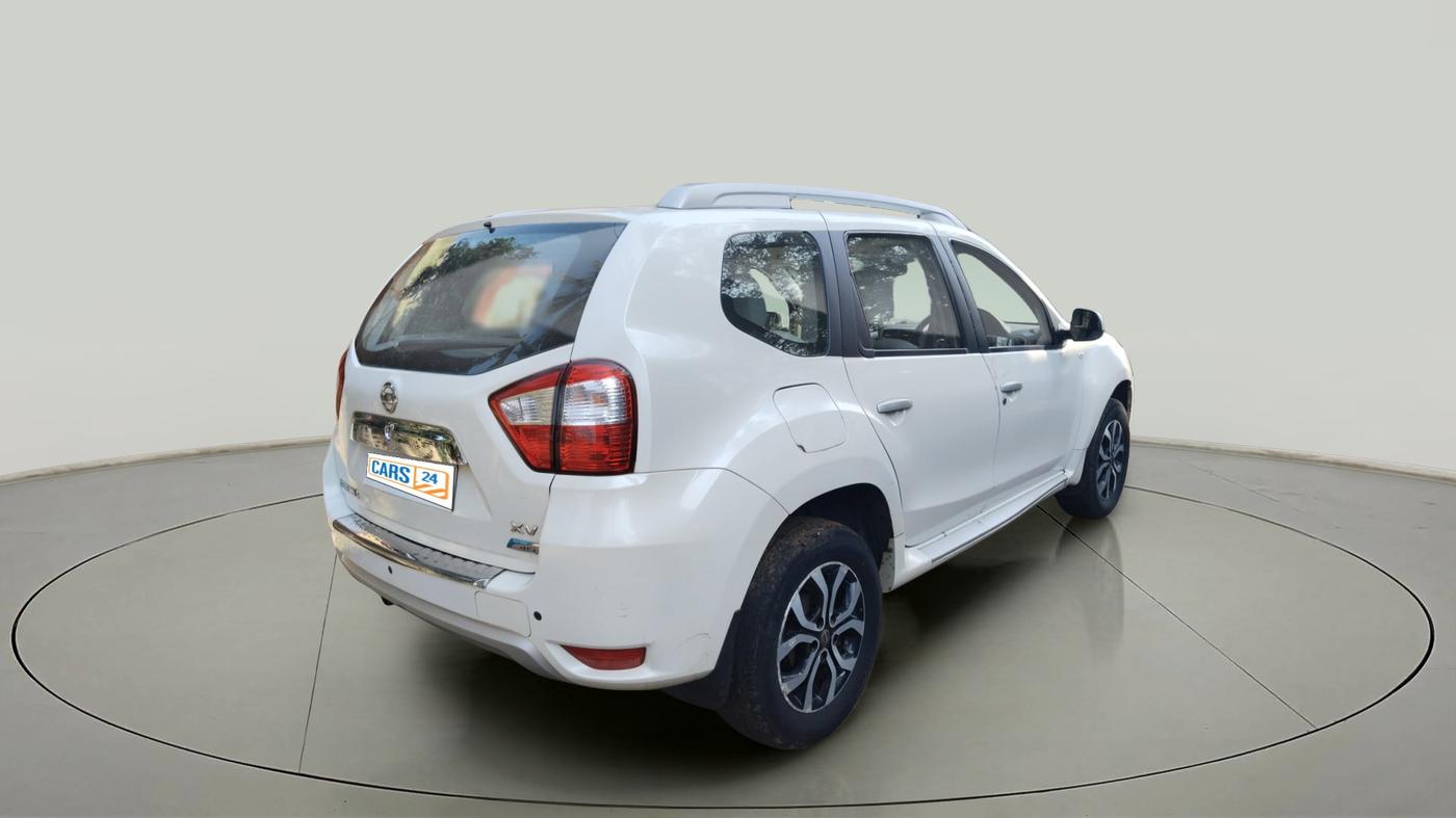 2015 Nissan Terrano XV D THP PREMIUM 110 PS, Diesel, Manual, 1,55,587 km, exterior