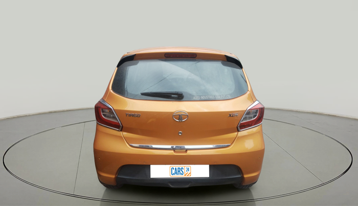 2017 Tata Tiago XZA PETROL, Petrol, Automatic, 1,01,198 km, exterior