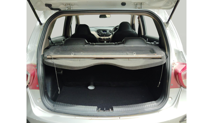 2016 Hyundai Grand i10 SPORTZ 1.2 KAPPA VTVT, Petrol, Manual, 45,514 km, exterior