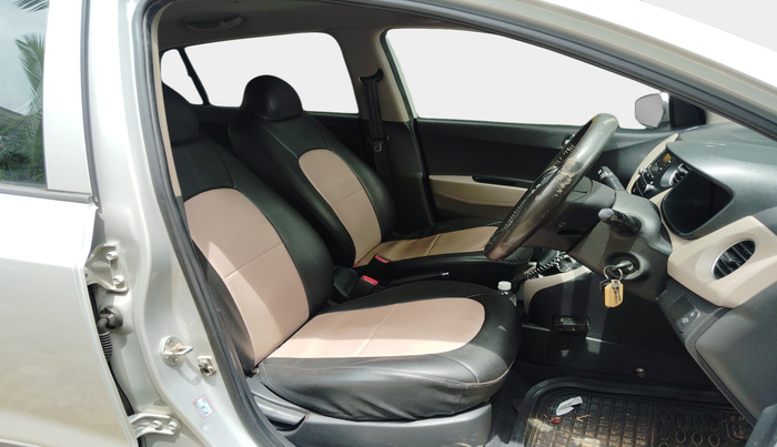 2016 Hyundai Grand i10 SPORTZ 1.2 KAPPA VTVT, Petrol, Manual, 45,514 km, interior