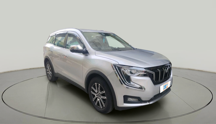 2022 Mahindra XUV700 AX 7 LUXURY P AT 7 STR, Petrol, Automatic, 46,752 km, exterior
