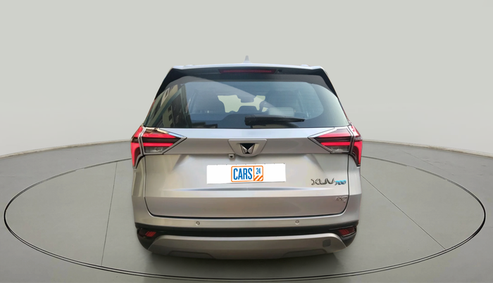 2022 Mahindra XUV700 AX 7 LUXURY P AT 7 STR, Petrol, Automatic, 46,752 km, exterior