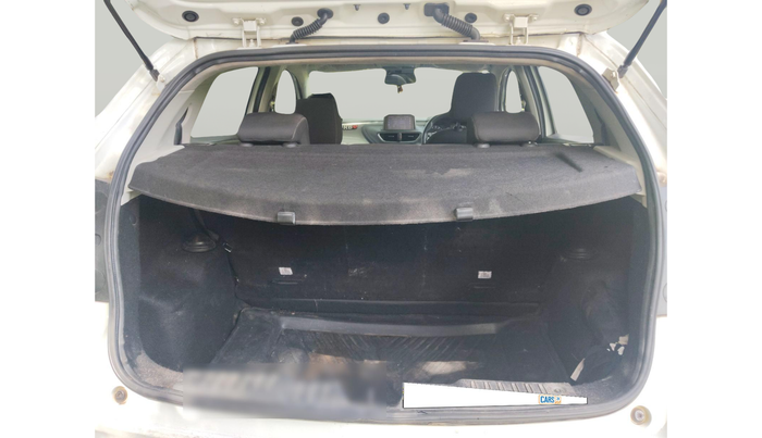 2021 Tata ALTROZ XZ DIESEL, Diesel, Manual, 1,21,715 km, exterior