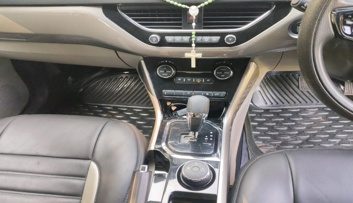 2018 Tata NEXON XZA PLUS PETROL, Petrol, Automatic, 49,385 km, interior