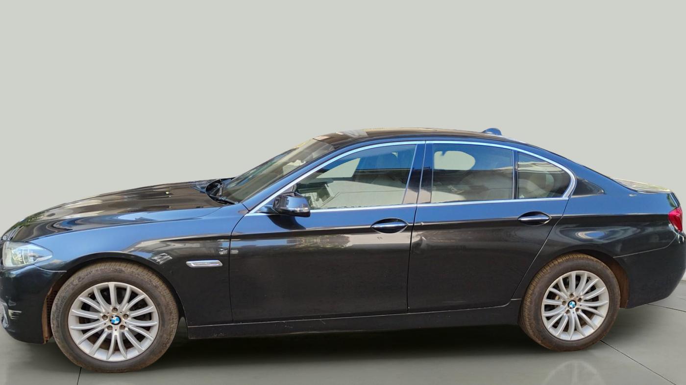 2014 BMW 5 Series 520D LUXURY LINE, Diesel, Automatic, 1,30,932 km, exterior