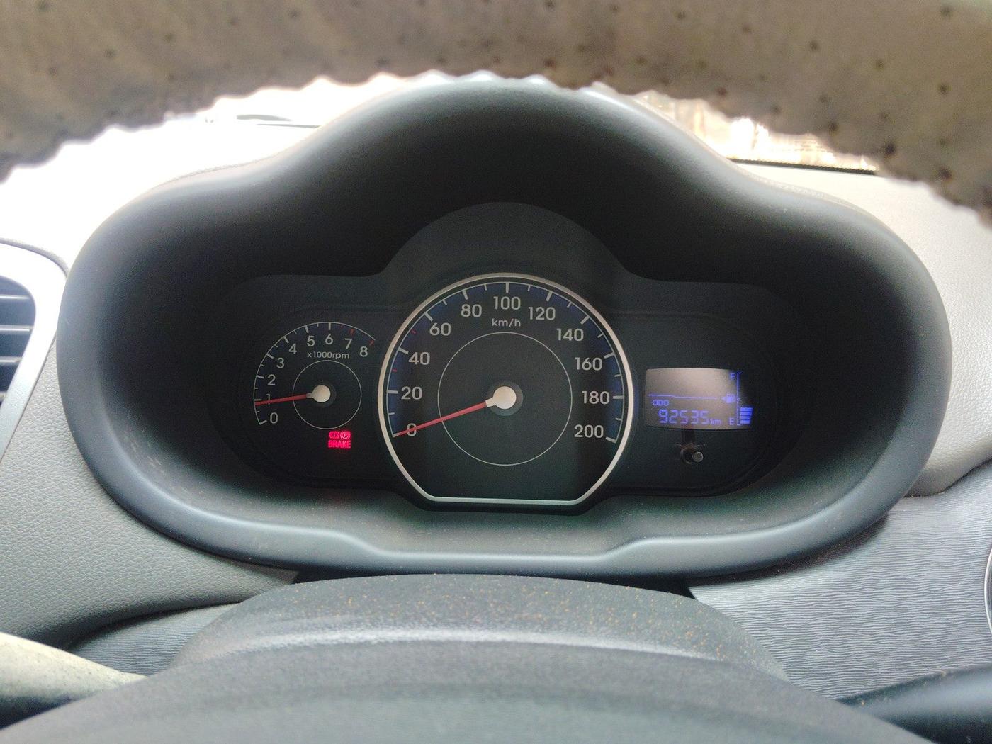 2013 Hyundai i10 MAGNA 1.2, Petrol, Manual, 92,535 km, interior