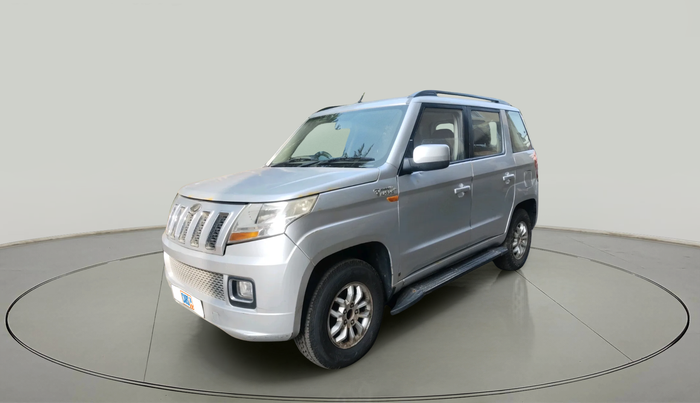 2016 Mahindra TUV300 T8 AMT, Diesel, Automatic, 1,01,961 km, exterior