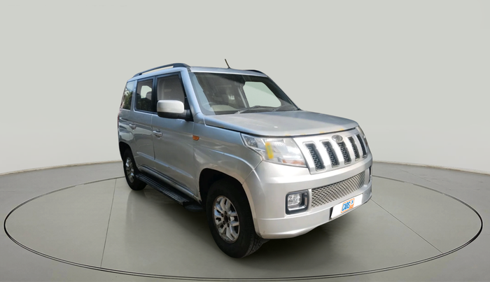 2016 Mahindra TUV300 T8 AMT, Diesel, Automatic, 1,01,961 km, exterior