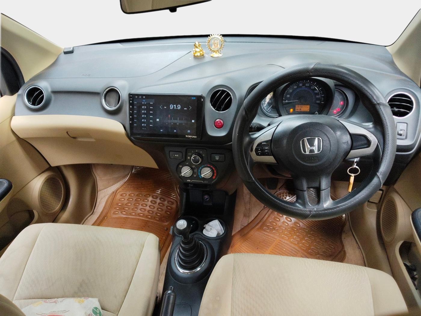 2015 Honda Amaze 1.2L I-VTEC SX, Petrol, Manual, 83,871 km, interior
