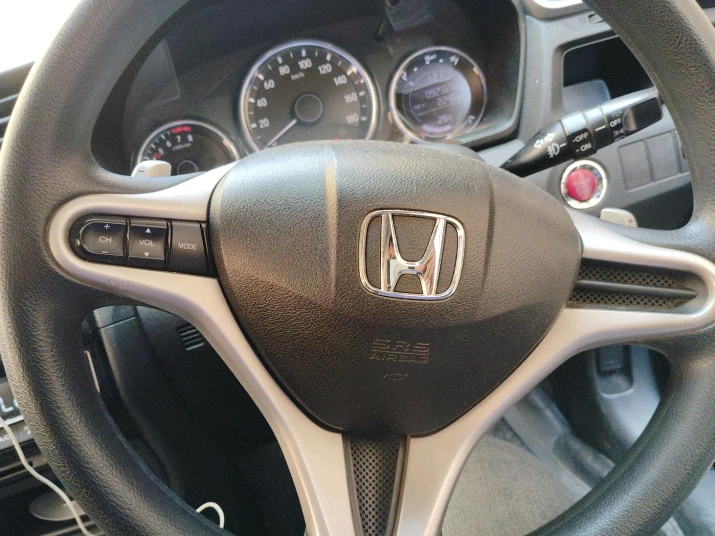 2016 Honda BR-V 1.5L I-VTEC V CVT, Petrol, Automatic, 92,568 km, interior