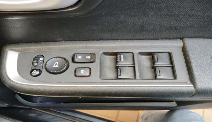 2016 Honda BR-V 1.5L I-VTEC V CVT, Petrol, Automatic, 92,567 km, interior