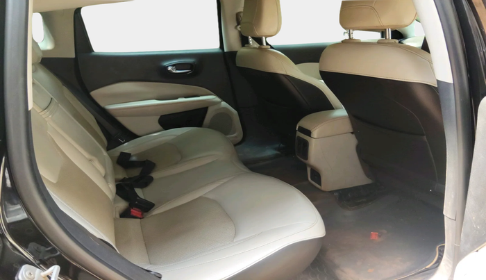 2018 Jeep Compass LIMITED (O) 2.0 DIESEL, Diesel, Manual, 1,79,955 km, interior