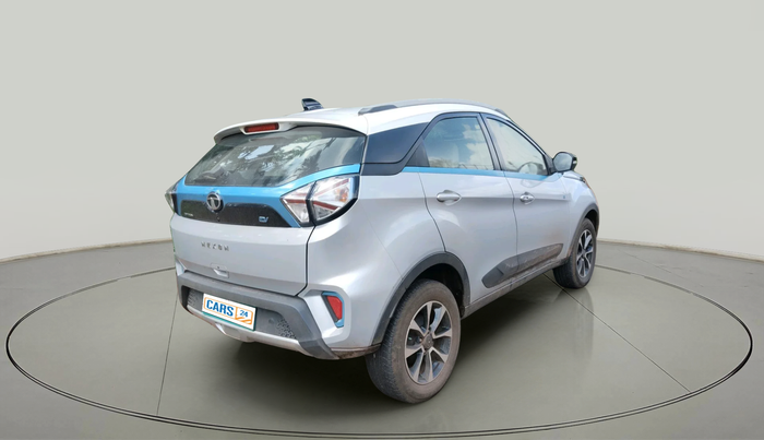 2020 Tata NEXON EV XZ PLUS LUX, Electric, Automatic, 1,16,953 km, exterior