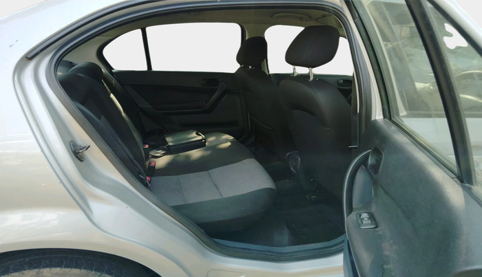 2011 Ford Fiesta EXI 1.6 DURATEC LTD, Petrol, Manual, 72,684 km, interior