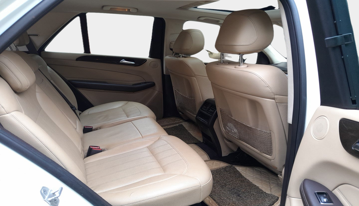 2016 Mercedes Benz GLE 250 D4 MATIC, Diesel, Automatic, 1,53,810 km, interior