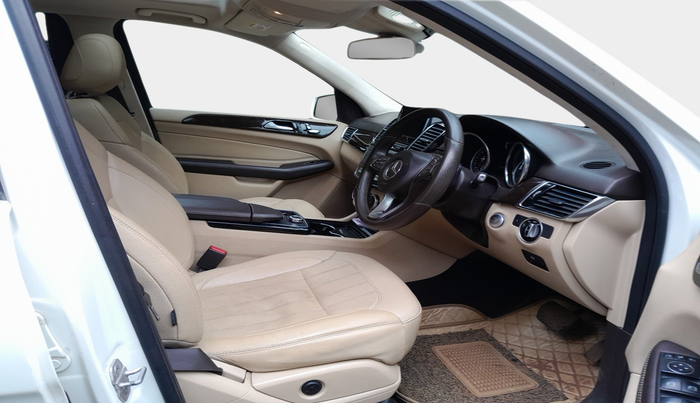 2016 Mercedes Benz GLE 250 D4 MATIC, Diesel, Automatic, 1,53,810 km, interior