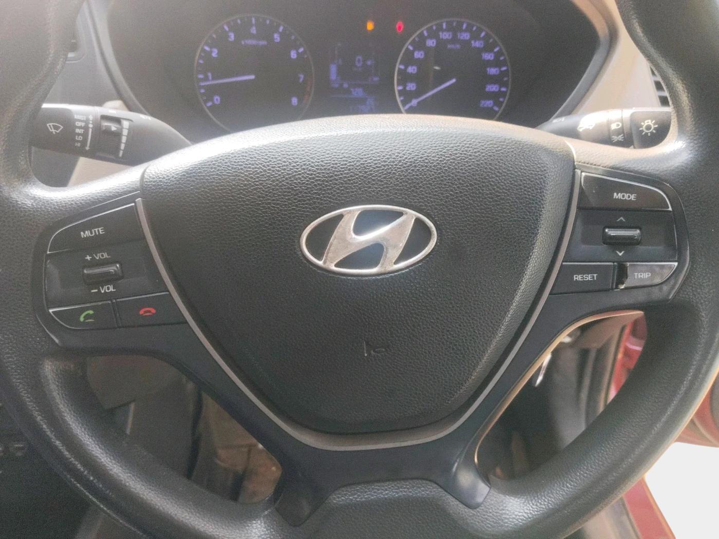 2014 Hyundai Elite i20 SPORTZ 1.2, Petrol, Manual, 2,50,000 km, interior