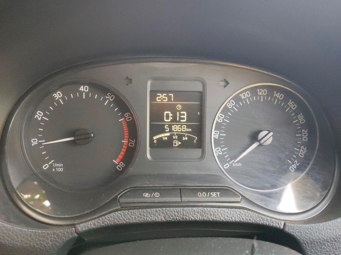 2019 Skoda Rapid STYLE 1.6 MPI, Petrol, Manual, 51,868 km, interior