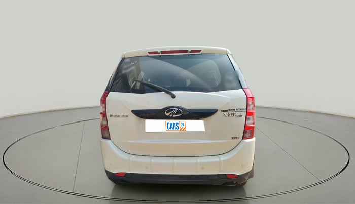 2016 Mahindra XUV500 W6, Diesel, Manual, 1,01,611 km, exterior