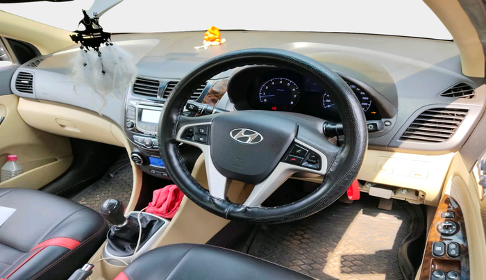 2013 Hyundai Verna FLUIDIC 1.6 VTVT SX, Petrol, Manual, 59,943 km, interior