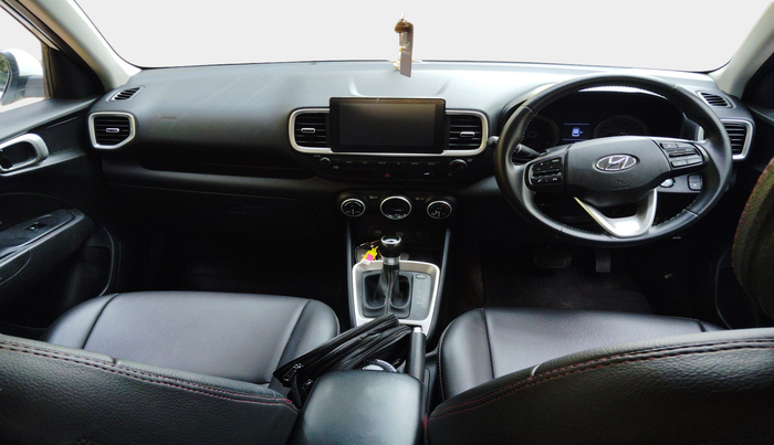 2019 Hyundai VENUE SX PLUS 1.0 TURBO DCT, Petrol, Automatic, 1,16,590 km, interior