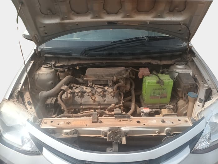 2017 Toyota Etios Liva V, Petrol, Manual, 63,818 km, exterior