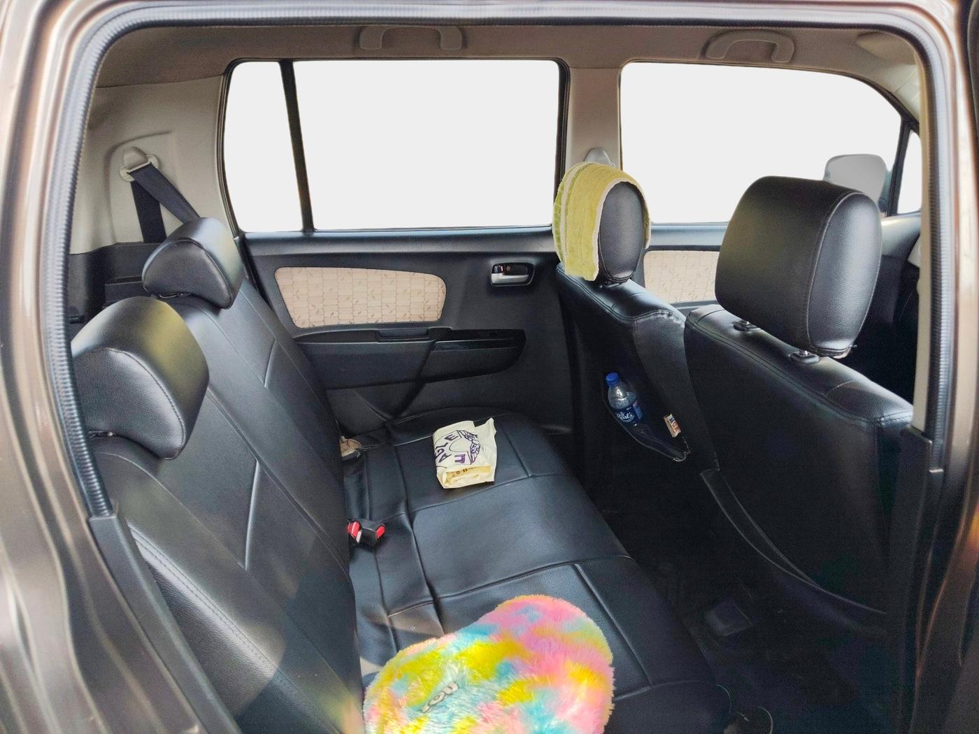 2017 Maruti Wagon R 1.0 VXI, Petrol, Manual, 57,586 km, interior