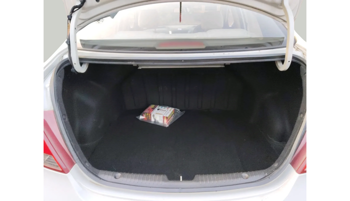 2015 Hyundai Verna FLUIDIC 1.4 VTVT, Petrol, Manual, 88,623 km, exterior