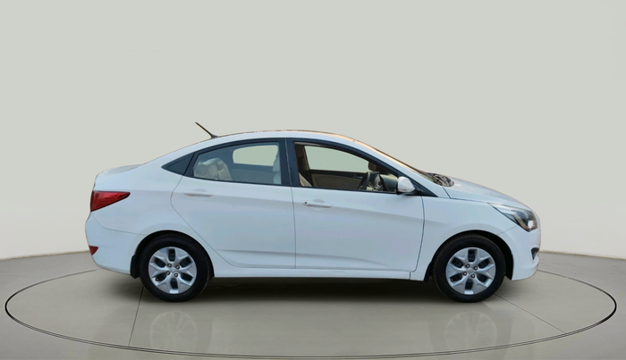 2015 Hyundai Verna FLUIDIC 1.4 VTVT, Petrol, Manual, 88,623 km, exterior