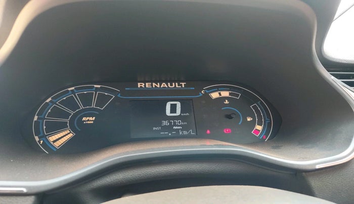 2019 Renault TRIBER RXZ, Petrol, Manual, 36,770 km, interior