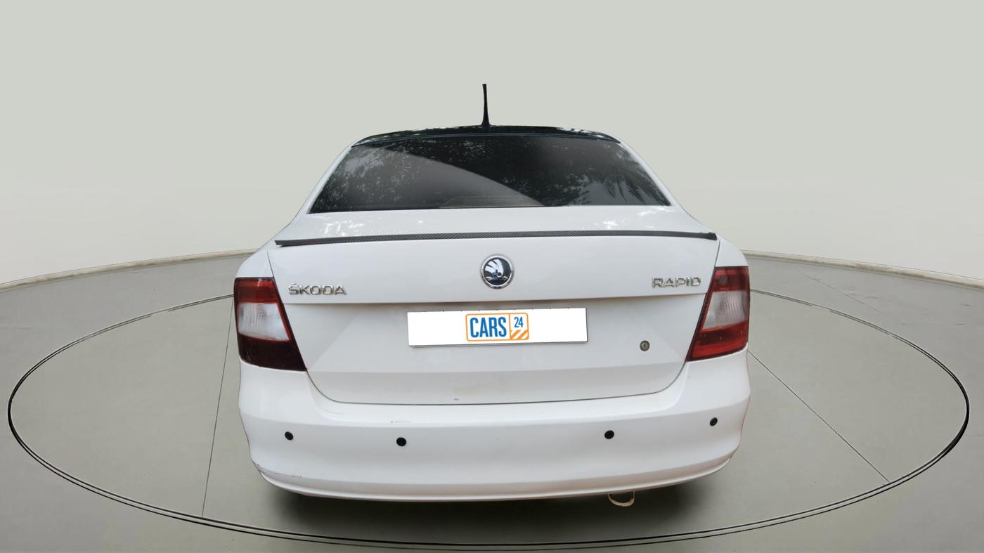 2016 Skoda Rapid 1.6 MPI ACTIVE, Petrol, Manual, 1,25,213 km, exterior