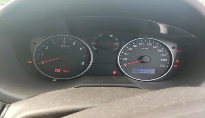 2012 Hyundai i20 MAGNA (O) 1.2, Petrol, Manual, 1,21,676 km, interior