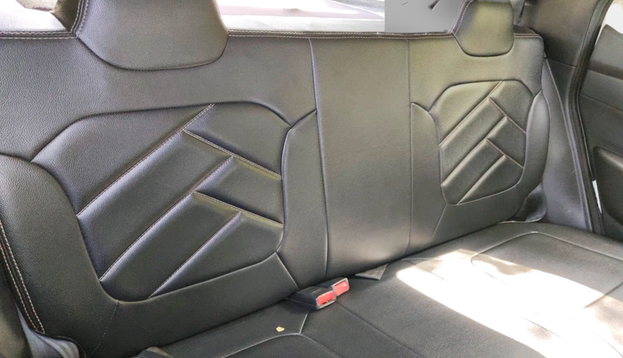 2018 Renault Kwid 1.0 MARVEL CAPTAIN AMERICA EDITION, Petrol, Manual, 76,458 km, interior