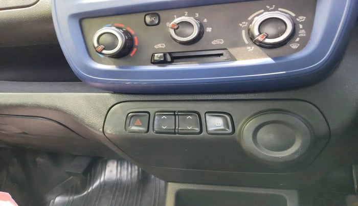 2018 Renault Kwid 1.0 MARVEL CAPTAIN AMERICA EDITION, Petrol, Manual, 76,458 km, interior