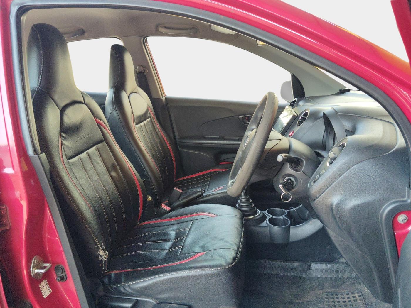 2013 Honda Brio S MT, Petrol, Manual, 89,726 km, interior