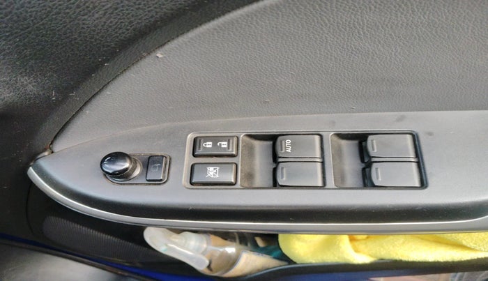 2016 Maruti Baleno ZETA CVT PETROL 1.2, Petrol, Automatic, 67,501 km, interior