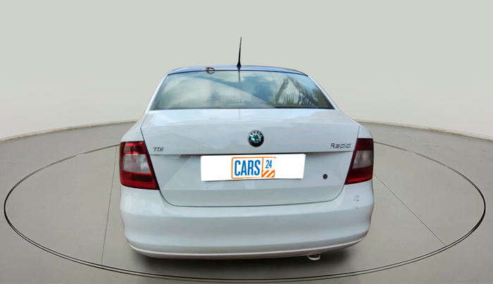 2012 Skoda Rapid AMBITION 1.6 TDI CR MT, Diesel, Manual, 1,73,513 km, exterior