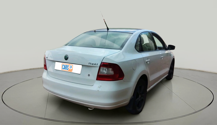 2012 Skoda Rapid AMBITION 1.6 TDI CR MT, Diesel, Manual, 1,73,513 km, exterior