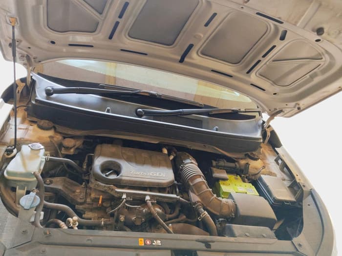 2019 Hyundai VENUE SX PLUS 1.0 TURBO DCT, Petrol, Automatic, 1,40,163 km, exterior