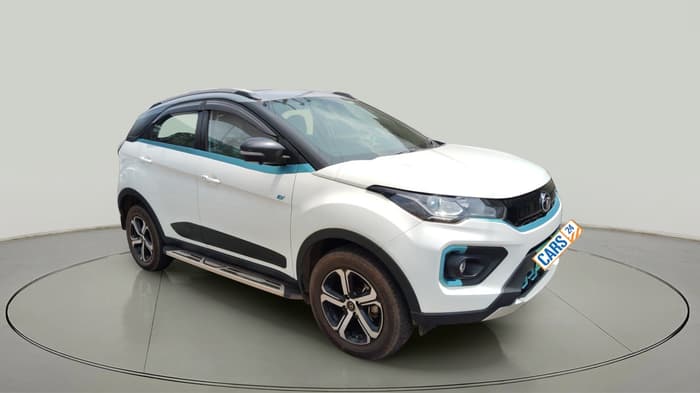 2022 Tata NEXON EV XZ PLUS LUX, Electric, Automatic, 65,667 km, exterior