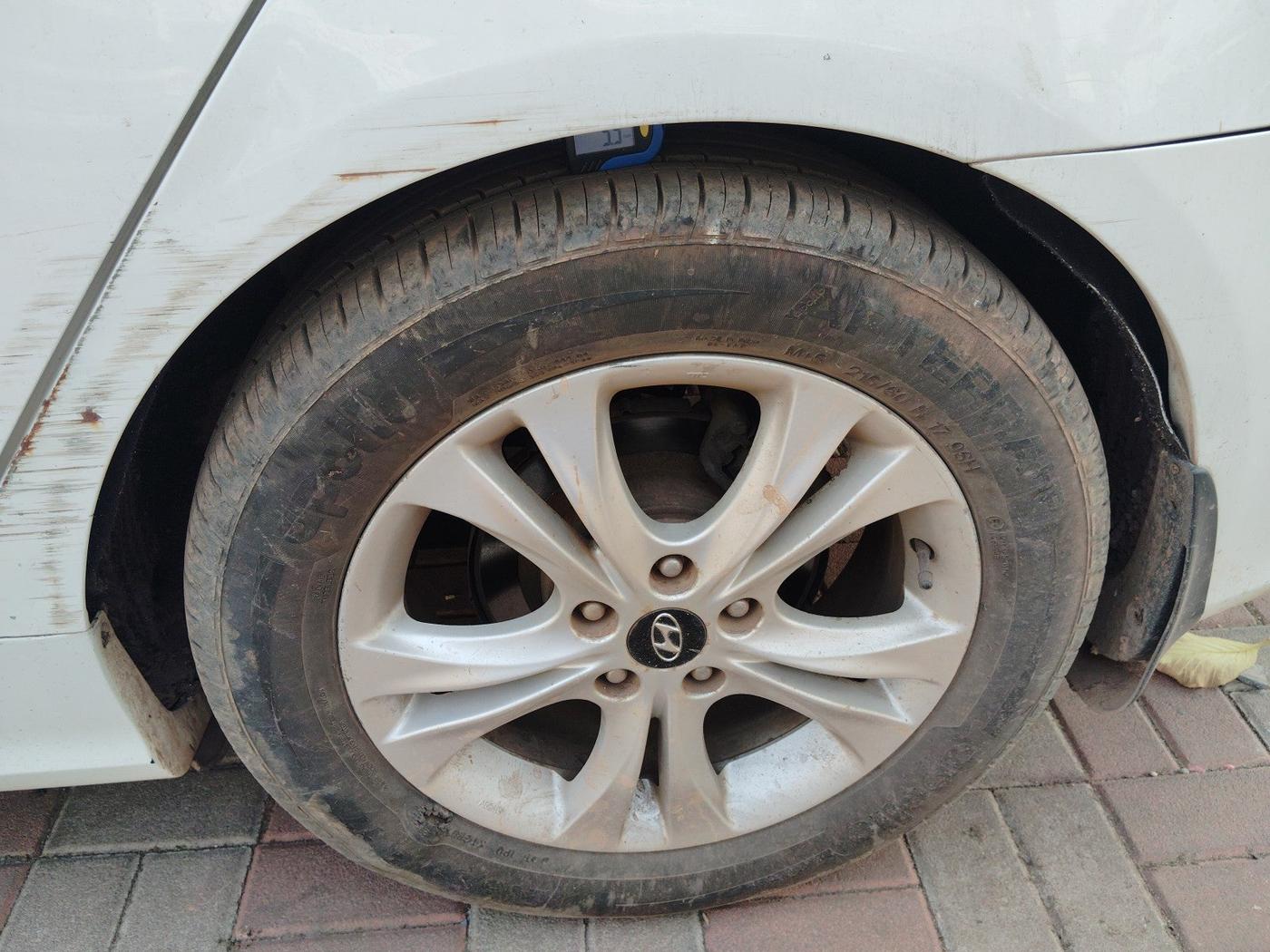 2012 Hyundai Sonata 2.4 GDI AT, Petrol, Automatic, 88,288 km, tyre