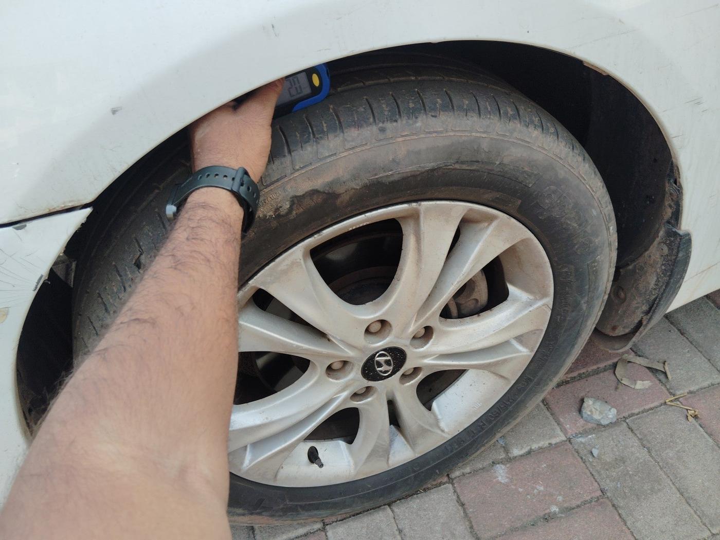 2012 Hyundai Sonata 2.4 GDI AT, Petrol, Automatic, 88,288 km, tyre