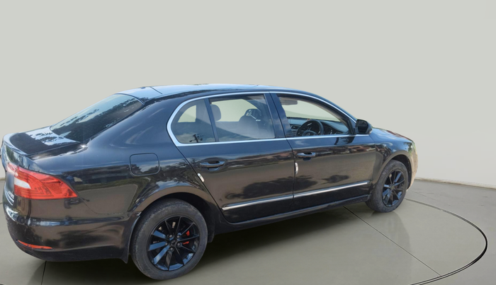 2015 Skoda Superb ELEGANCE 1.8 TSI MT, Petrol, Manual, 77,091 km, exterior