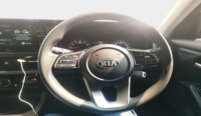 2020 KIA SELTOS HTK 1.5 PETROL, Petrol, Manual, 1,33,066 km, interior