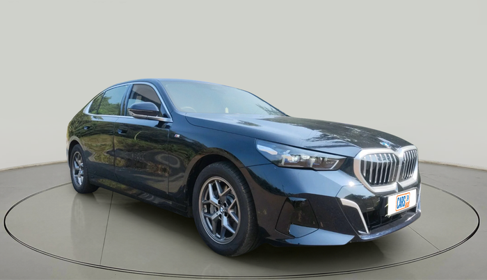 2025 BMW 5 Series 530Li M Sport, Petrol, Automatic, 536 km, exterior