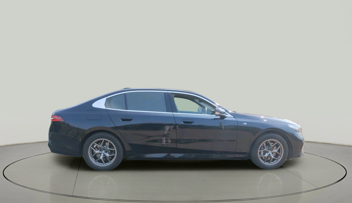 2025 BMW 5 Series 530Li M Sport, Petrol, Automatic, 536 km, exterior