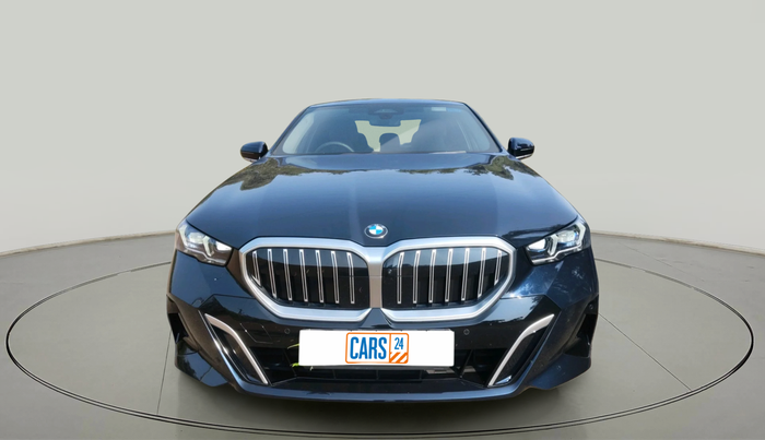 2025 BMW 5 Series 530Li M Sport, Petrol, Automatic, 536 km, exterior