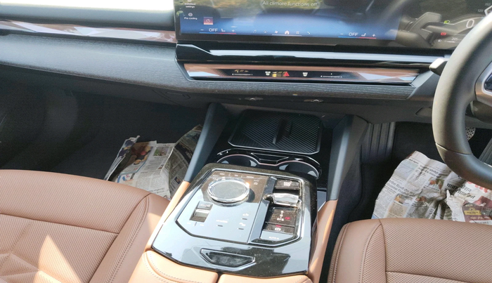 2025 BMW 5 Series 530Li M Sport, Petrol, Automatic, 536 km, interior